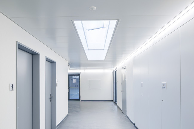 719.1_03_11_Sanierung_Sportzentrum_Fuellerich_Guemligen.jpg