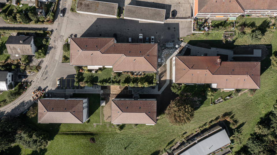 856_00_01_Hauptbild_Architekten_Mehrfamilienhaus_Langnau.jpg