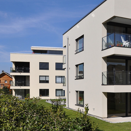 725_00_01_UEbersichtsbild_Mehrfamilienhaus_Muenchenbuchsee.jpg