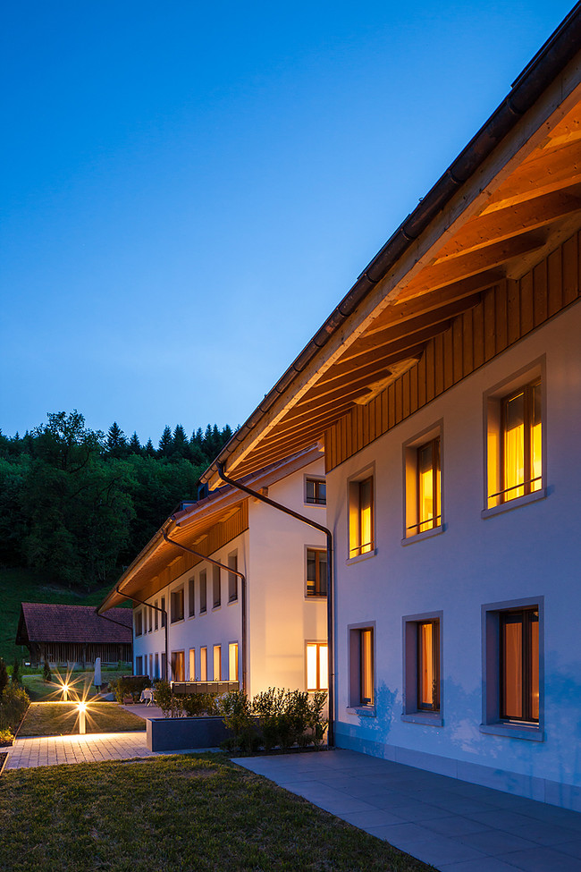 760_03_26_Ersatzbau_Mehrfamileinhaus_Strengelbach.jpg