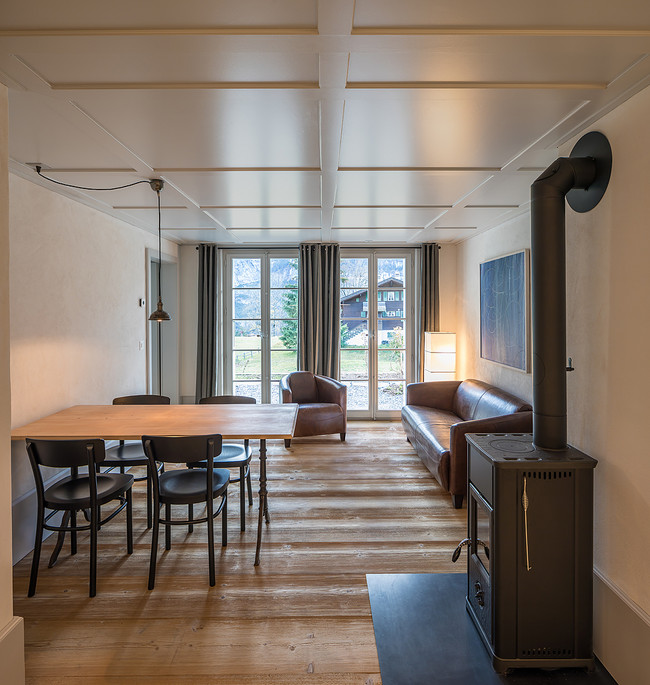 734.3_03_08_Umbau_Ferienhaus_Grindelwald.jpg