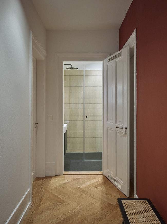 862_03_01_Umbau_Mehrfamilienhaus_Bern_WEB.jpg