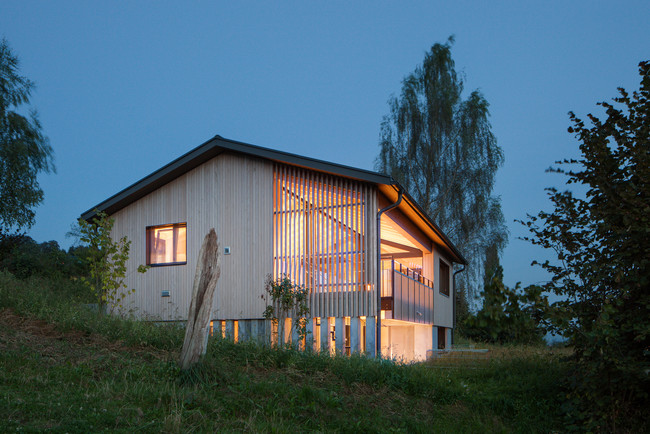 773_03_03_Ersatzbau_Einfamilienhaus_Bolligen.jpg