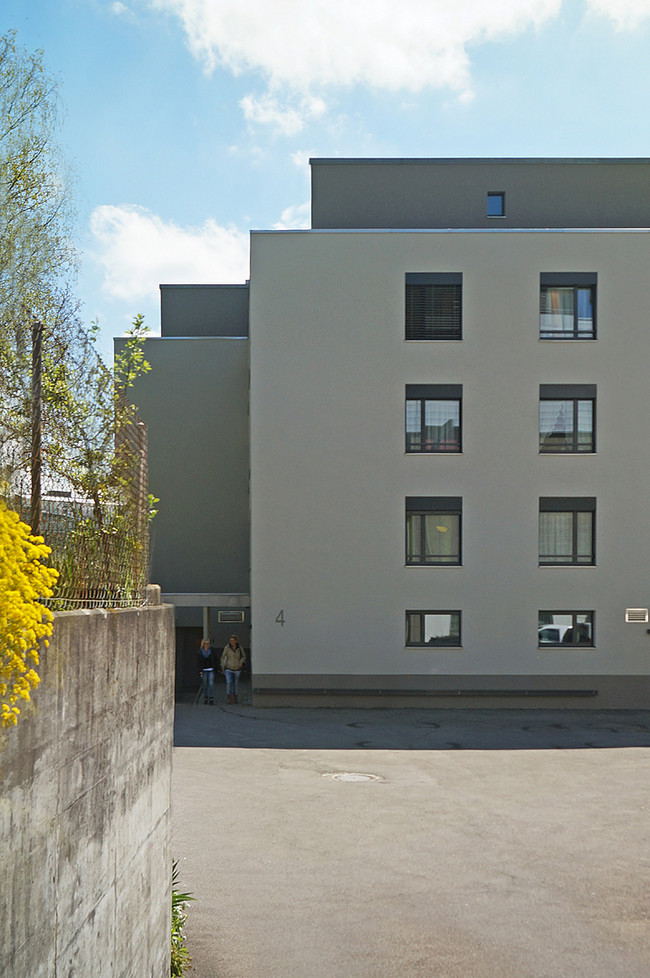 769_05_Fassaden-Sanierung_Mehrfamilienhaus_Hinterkappelen.jpg