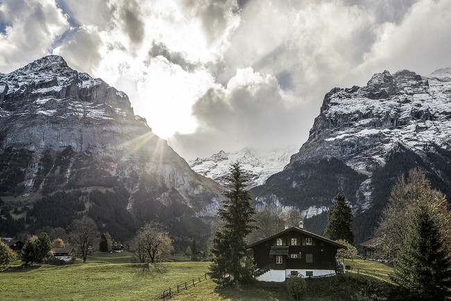 734.3_03_27_Umbau_Ferienhaus_Grindelwald.jpg