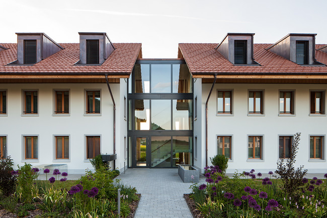 760_03_17_Ersatzbau_Mehrfamileinhaus_Strengelbach.jpg