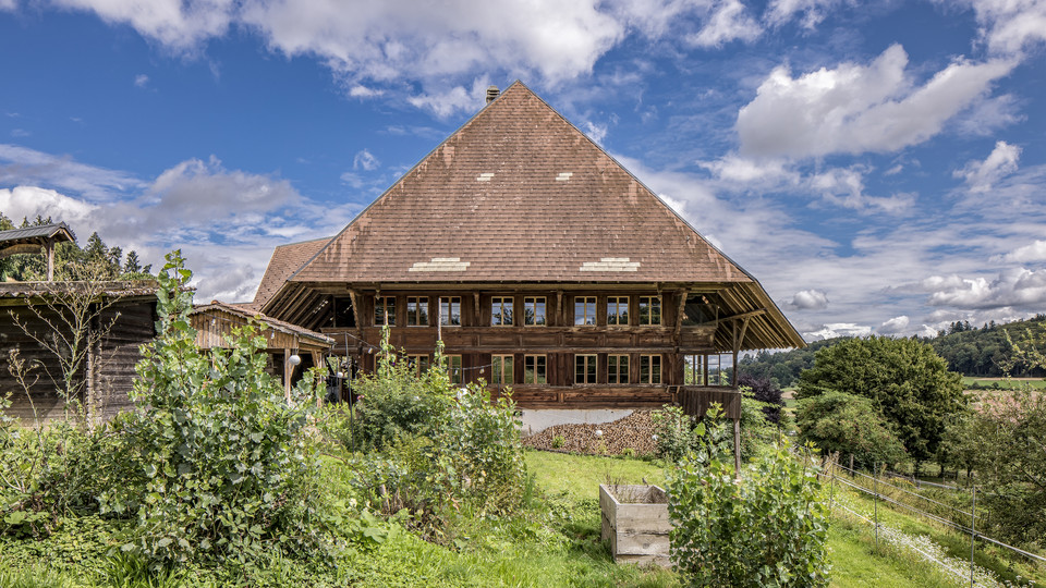 853_00_02_Hauptbild_Bauernhaus_Hettiswil.jpg