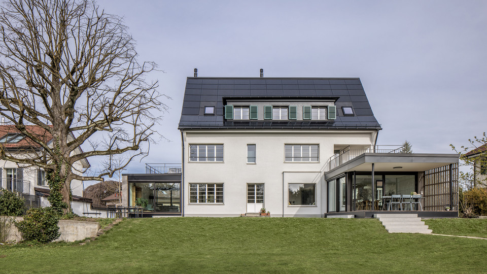 849_00_02_Hauptbild_Zweifamilienhaus_Burgdorf.jpg