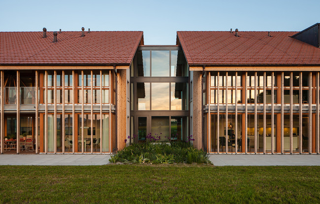 760_03_21_Ersatzbau_Mehrfamileinhaus_Strengelbach.jpg